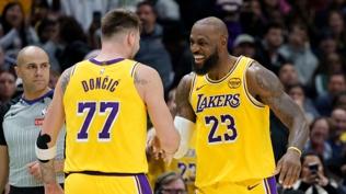 Luka Doncic ve LeBron James y�ld�zla�t�! Lakers deplasmanda kazand�