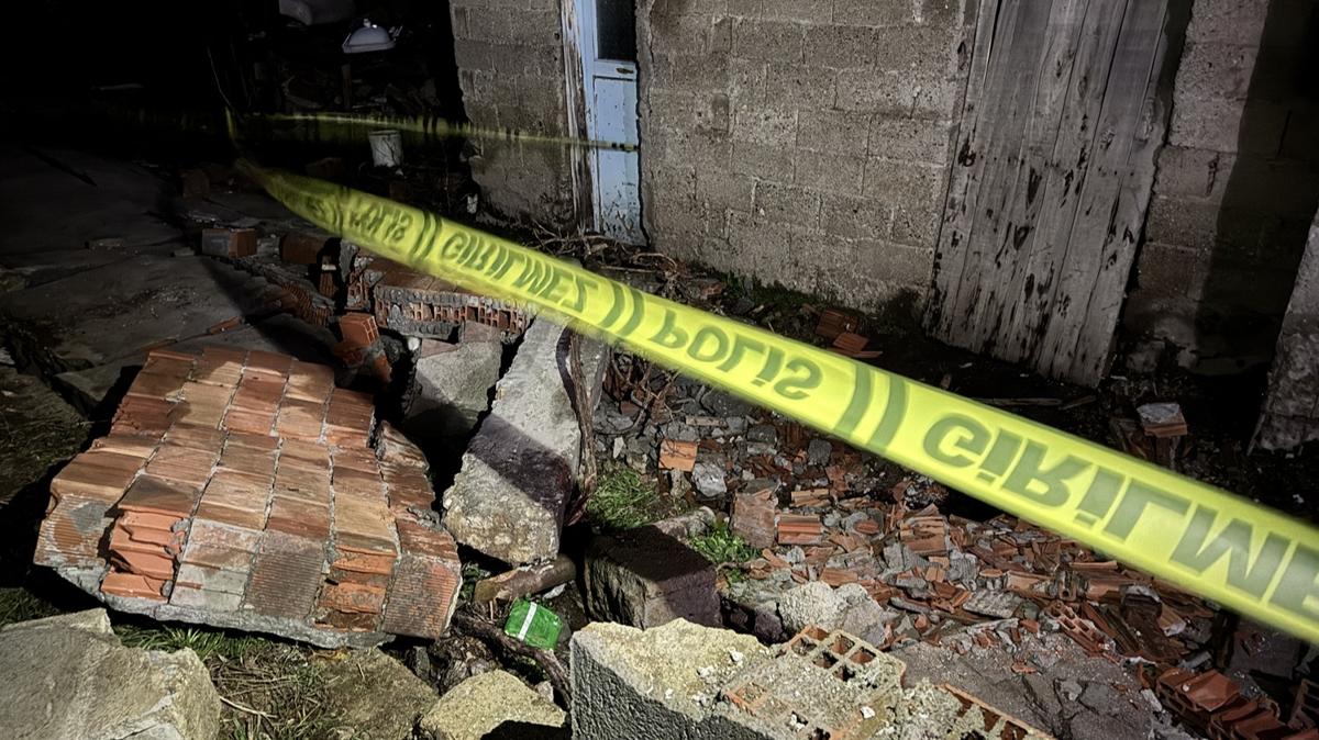 Bursa'da lodos can aldı: Çöken duvarın altında kaldı