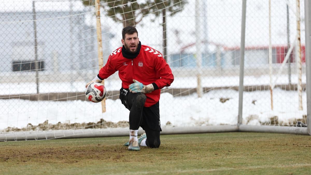 Sivasspor, Erzurumspor mesaisinde