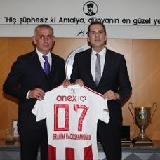 TFF Ba�kan� Hac�osmano�lu'ndan Antalyaspor'a ziyaret