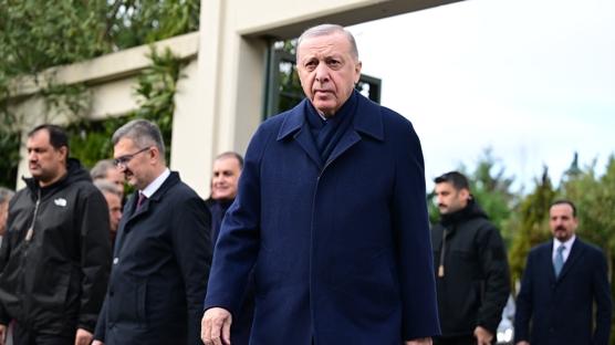 Cumhurba�kan� Erdo�an cuma namaz�n� Hz. Ali Camisi'nde k�ld�