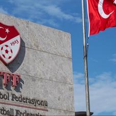 Fenerbah�e ve Galatasaray, PFDK'ya sevk edildi