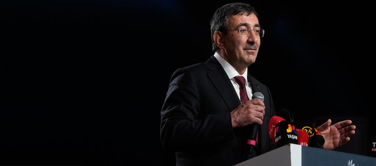 K�resel yat�r�mda T�rkiye'ye yo�un ilgi! Y�lmaz: Kim ne derse desin sermaye ak��� artm�� durumda