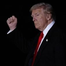 Trump: (Petrol �irketleri) Venezuela'da en az 100 milyar dolar harcayacaklar