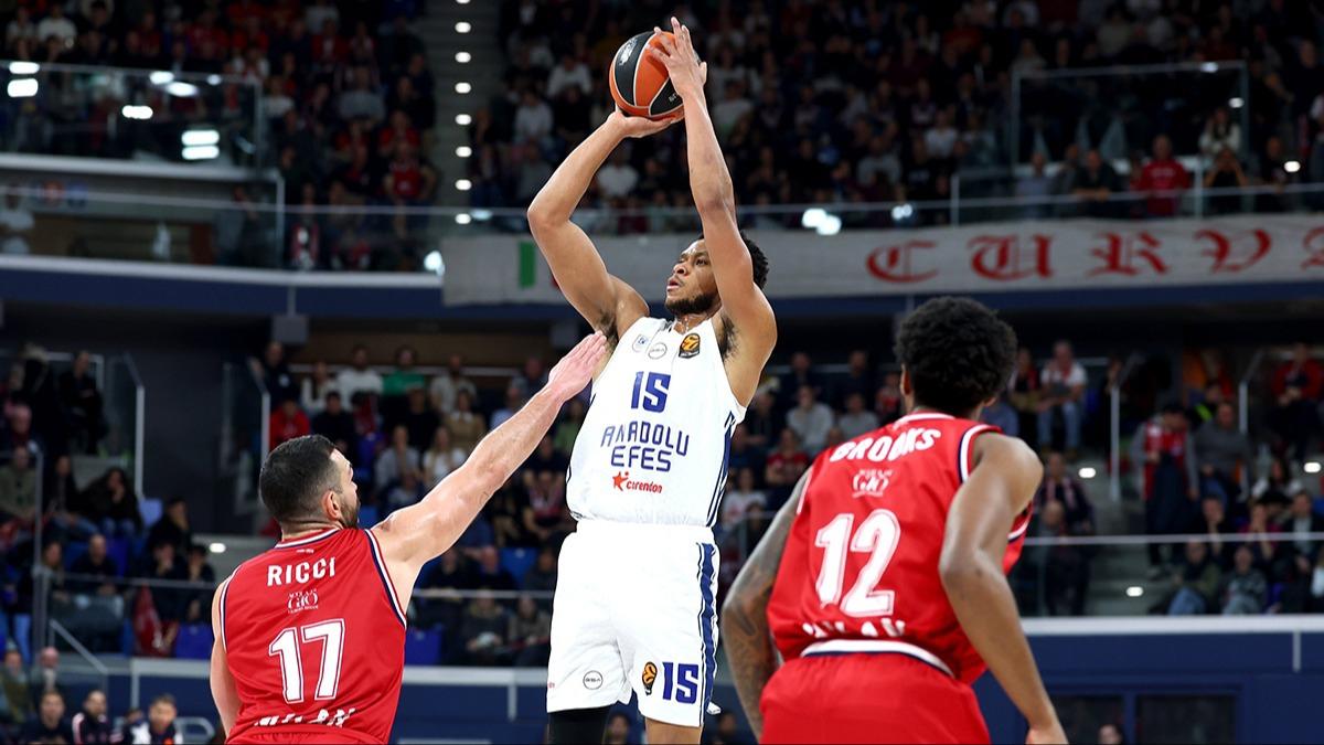 Anadolu Efes'te kabus devam ediyor