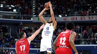 Anadolu Efes'te kabus devam ediyor