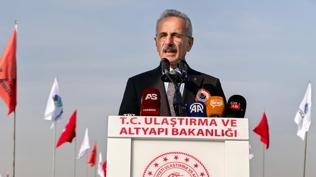 Bakan Uralo�lu'ndan a��klamalar