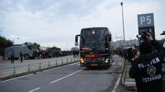 Galatasaray, Atat�rk Olimpiyat Stadyumu'na ula�t�