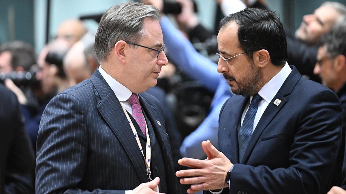 Hristodulidis'ten r��vet �ark�