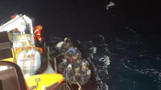 �zmir'de g��men facias�: Cans�z bedeni sudan ��kar�ld�