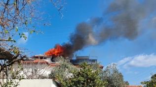 Muğla'da apart otelde yangın paniği: Ekipler bölgeye sevk edildi