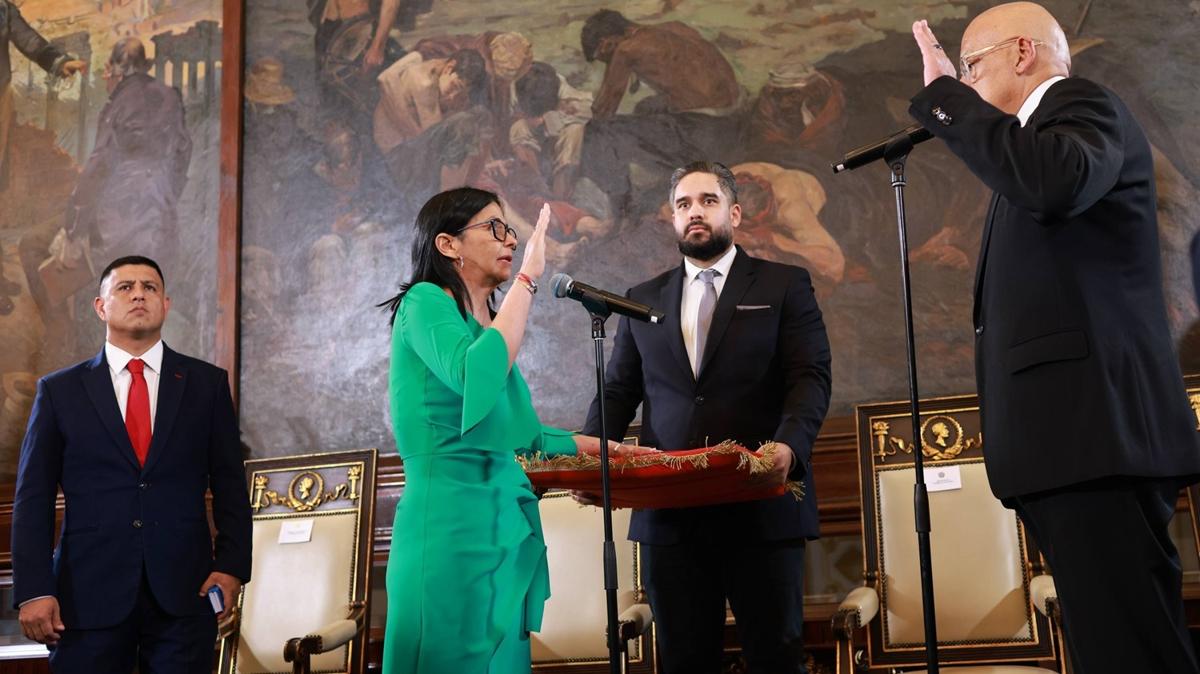 Rodriguez'den, Katar'a 'Maduro te�ekk�r�'