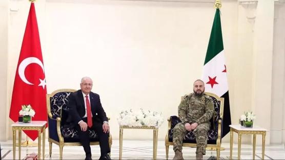 T�rkiye-Suriye aras�nda g�venlik temas�: Bakan G�ler Ebu Kasra ile g�r��t�