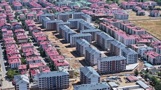 Y�zy�l�n Konut Projesi'nde kura heyecan�