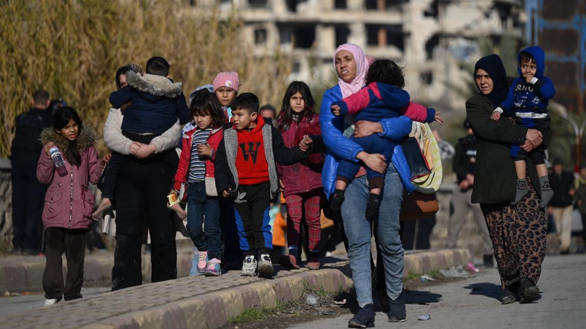 Halep'ten ��kar�lan YPG'den yeni engel