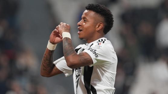 Keny Arroyo'dan �a��rtan Be�ikta� s�zleri