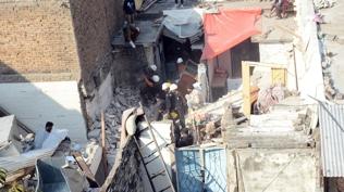 Pakistan'daki d���n evinde t�p facias�! Gelin ve damat ile 6 ki�i �ld�