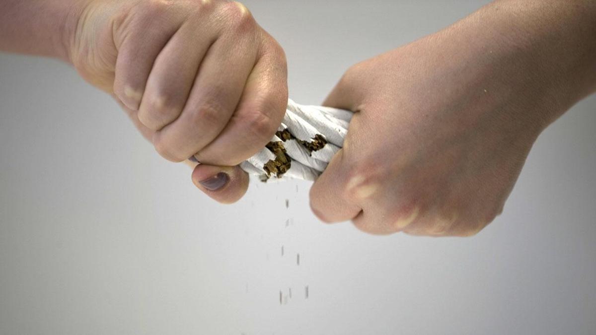 Bakanl�k duyurdu: Sigara kullan�m�na yeni d�zenleme geliyor