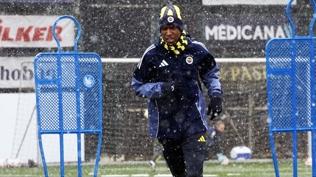 Fenerbah�e'de kupa mesaisi ba�lad�