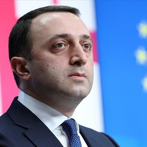 G�rcistan'da eski Ba�bakan i�in hapis karar�... 5 y�l cezaya �arpt�r�ld�