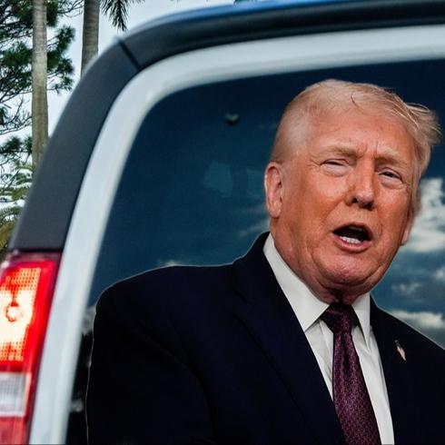 Havaalan� yolunda g�venlik alarm�! Trump'�n konvoy rotas� de�i�tirildi