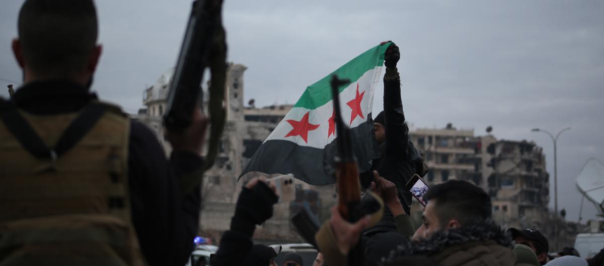 YPG'nin kozlar� tek tek elinden al�n�yor! Suriye operasyonlar� F�rat'�n do�usuna kayd�rabilir