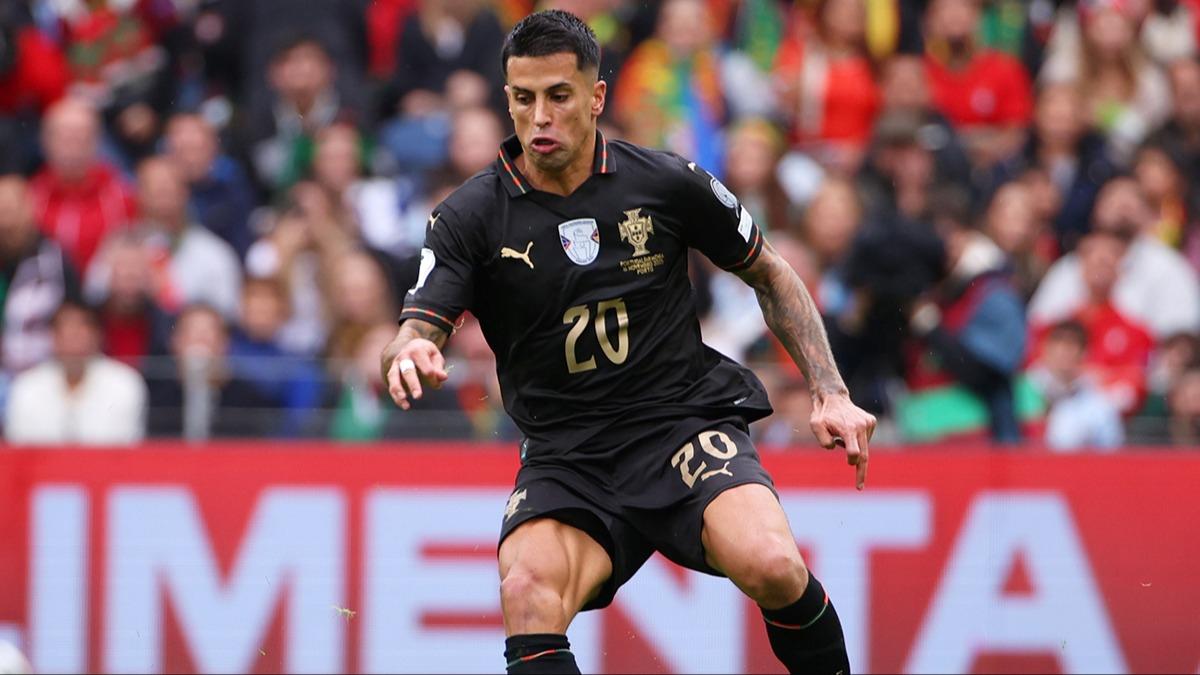 Barcelona, Joao Cancelo'yu kiralad�