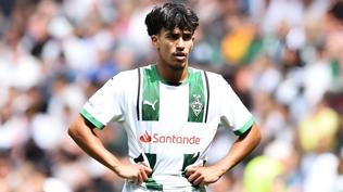 Menajeri, F.Bah�e i�in �stanbul'da