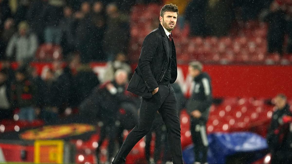 Manchester United, Michael Carrick'e emanet