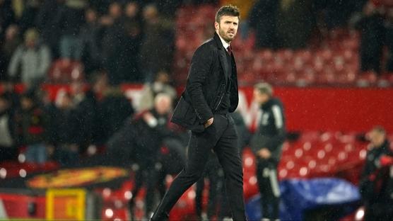 Manchester United, Michael Carrick'e emanet