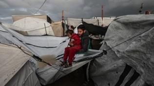 Soyk�r�mc� �srail, Filistinli �ocuklar� hedef al�yor