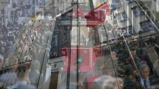 AK Parti 2026 yol haritas�n� a��klad�: �stanbul i�in 'acil eylem' plan�