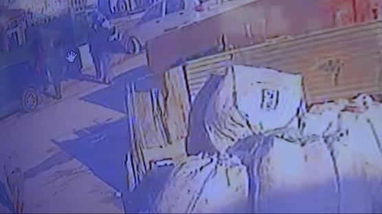 Alacak meselesinde kan akt�: 1'i a��r 4 yaral�