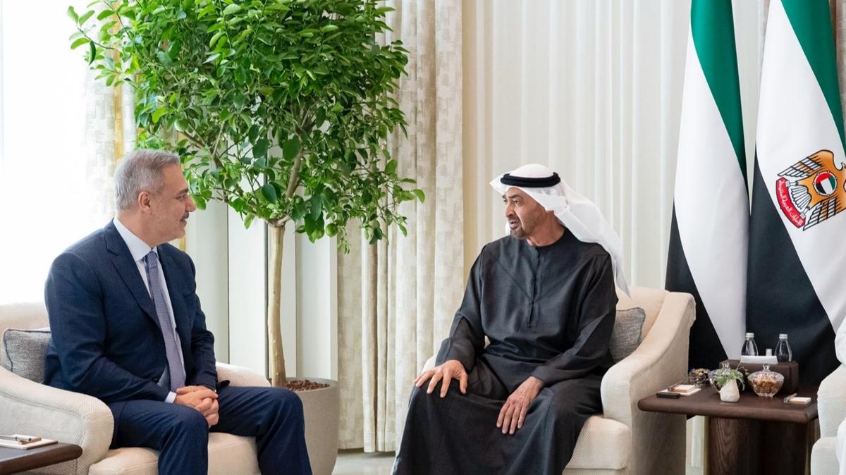 Bakan Fidan, BAE Devlet Ba�kan� �eyh Muhammed bin Zayid ile g�r��t�