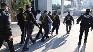 Ev ve kredi tuzağı: Paravan şirketlerle vurgun yapan şebeke çökertildi