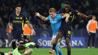 Napoli'den �st �ste ikinci beraberlik