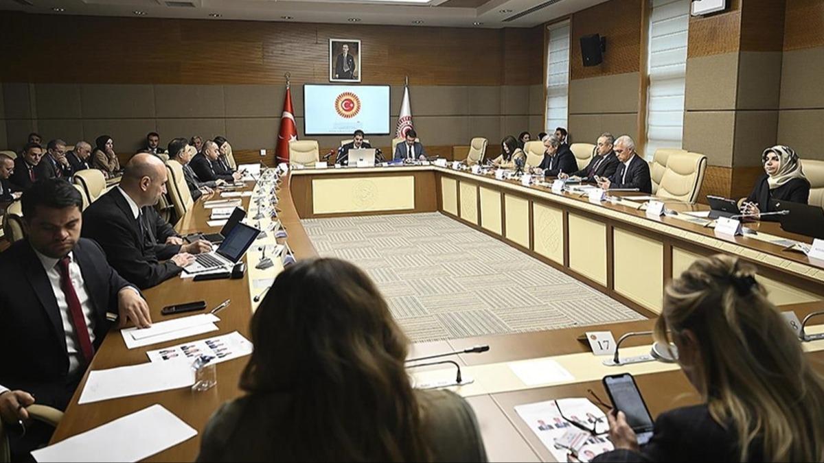 �zel Sa�l�k Kurulu�lar� mercek alt�nda: Rapor TBMM'ye sunuldu