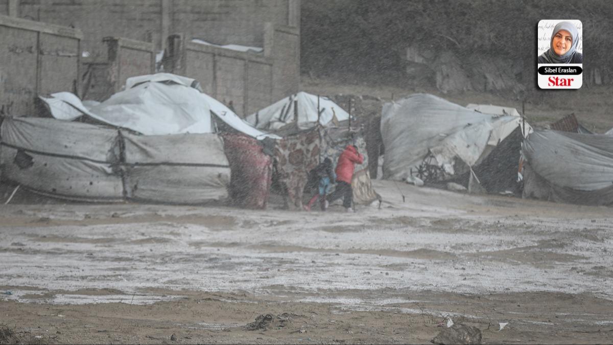 G�zleri var g�rmez, kulaklar� var i�itmez�