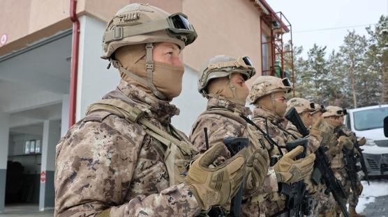 P�H timleri dualarla Suriye'ye u�urland�