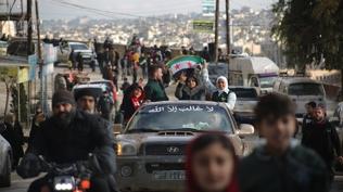 Ter�r �rg�t� YPG/SDG'den Halep'te yeni engel: Siviller g�venli ��k�� ar�yor