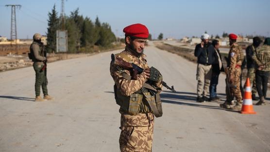 ABD heyeti, Suriye'de YPG/SDG'nin i�gali alt�ndaki Deyr Hafir'de