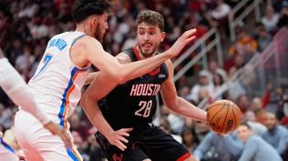 Alperen �eng�n'l� Rockets, son �ampiyona boyun e�di