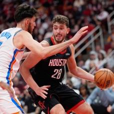 Alperen �eng�n'l� Rockets, son �ampiyona boyun e�di