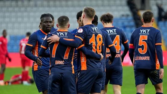 Ba�ak�ehir'in konu�u Fatih Karag�mr�k