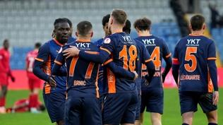 Ba�ak�ehir'in konu�u Fatih Karag�mr�k