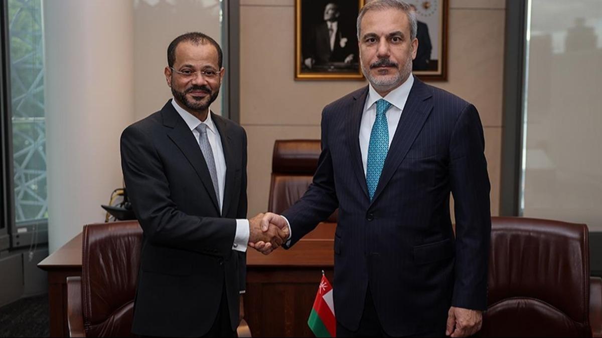 B�lgesel krizler masada: Bakan Fidan, Ummanl� mevkida�� Busaidi ile g�r��t�