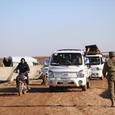 Deyr Hafir'de ter�r operasyonu: Siviller g�venli b�lgeye ge�iyor