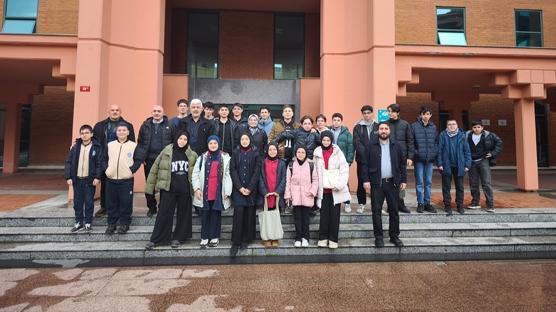 Ey�psultan'�n En'leriyle �K�klerden G�klere� yolculu�u