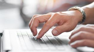 �Hoca� kod adl� eleba�� dosyada: Sahte belge davas�nda yeni a�ama