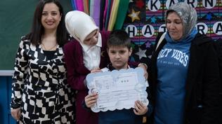 �ehit emaneti Aras Talha'ya karne g�n� s�rprizi: Bakan G�kta� e�lik etti